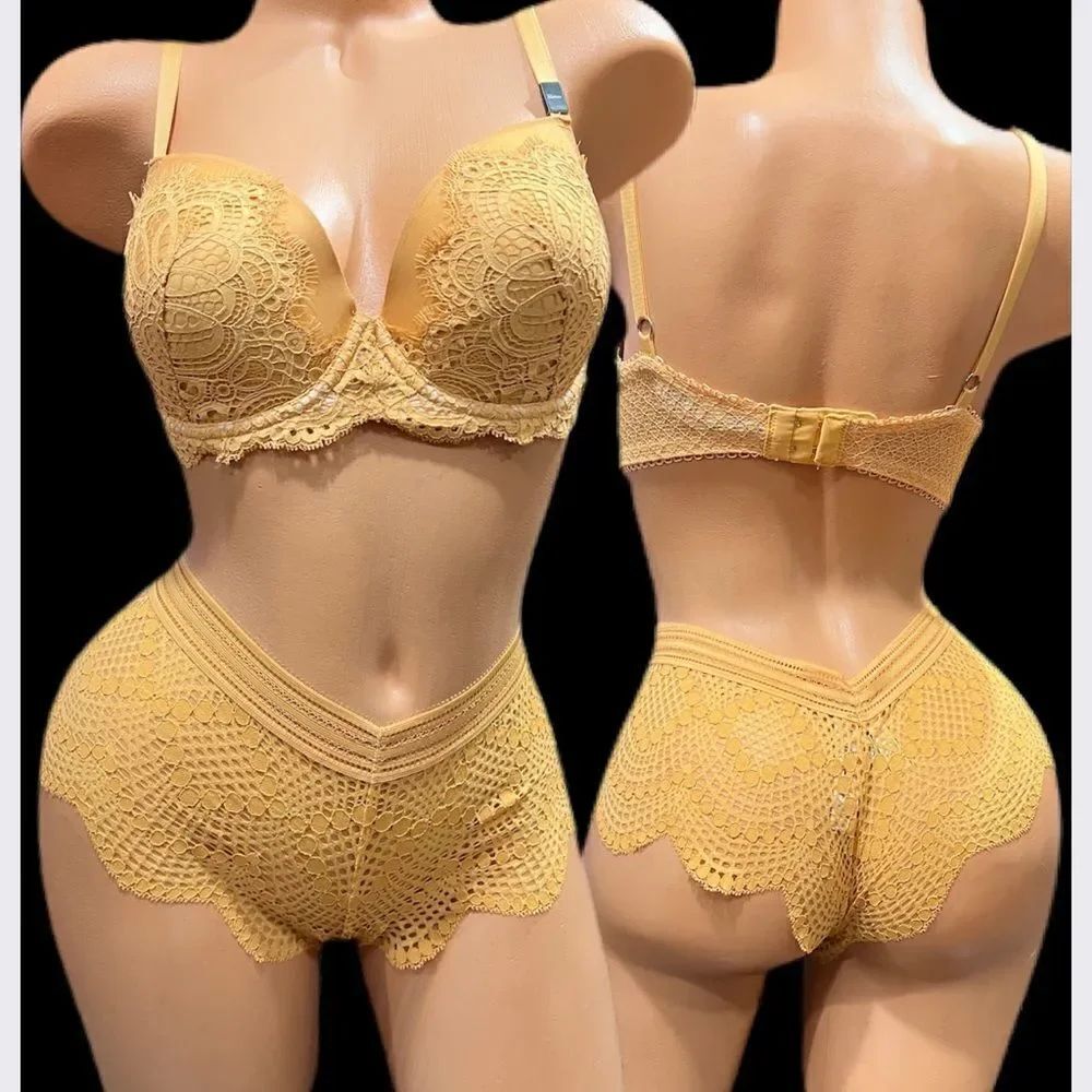 Victorias Secret Dream Angels Push up without the padding bra gold earth 32D